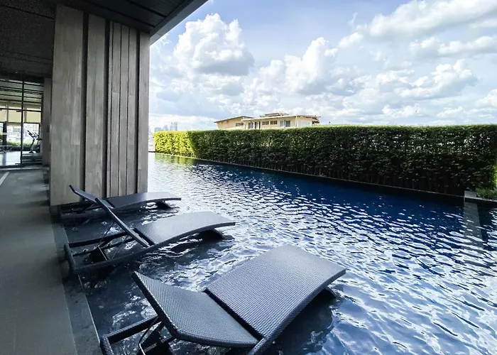 Cityscape Modern - Ultra Fast Wifi - Phra Khanong Apartment