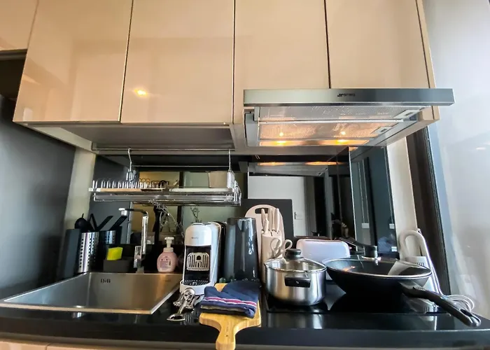 Cityscape Modern - Ultra Fast Wifi - Phra Khanong Apartment *