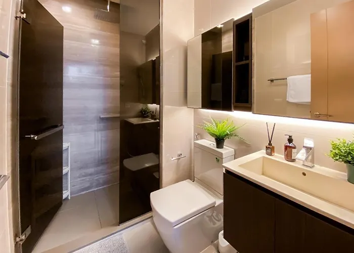 Apartment Cityscape Modern - Ultra Fast Wifi - Phra Khanong